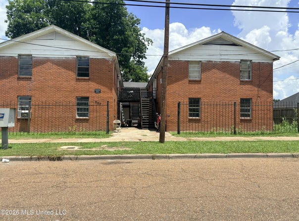 707 Walthall Street, Greenwood, MS 38930