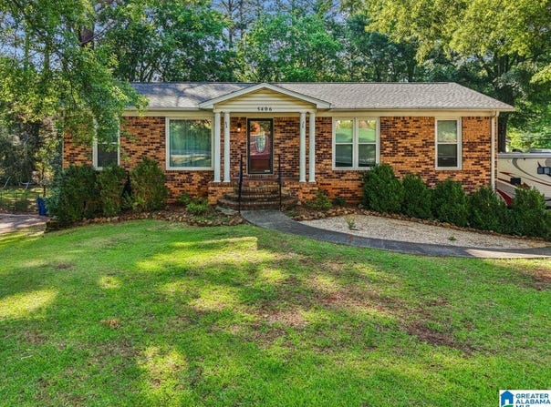 5406 JONI CIRCLE, PINSON, AL 35126