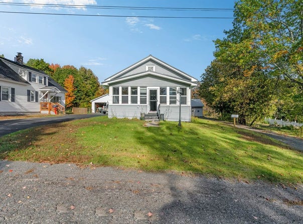 247 Maine Ave, Millinocket, ME 04462