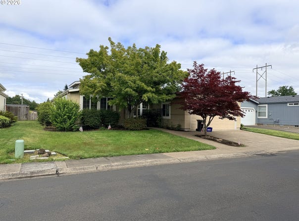 4055 ROYAL Ave, Eugene, OR 97402