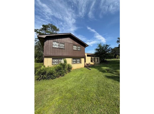 4678 Tara Woods Drive, Ellenwood, GA 30294