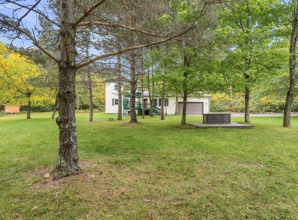 162 White Pine Lane, Cairnbrook, PA 15924