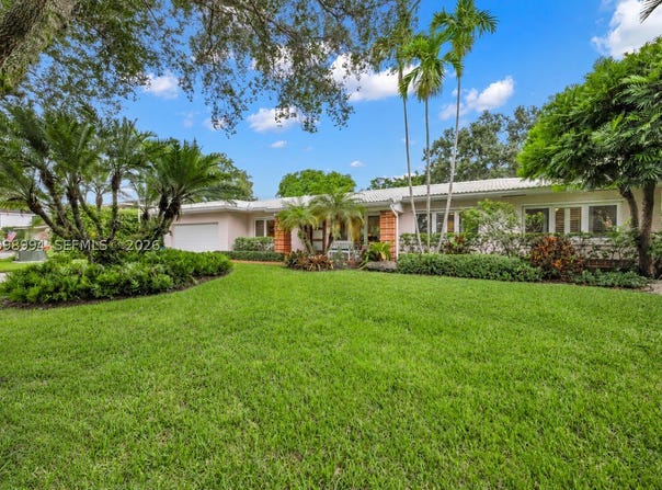 1245 Algardi Ave, Coral Gables, FL 33146