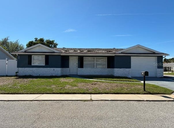 9425 LIDO Lane, PORT RICHEY, FL 34668