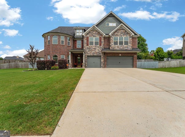 606 Shoshone Circle, Kathleen, GA 31047
