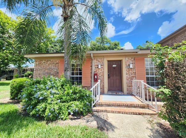416 Banyon Tree Circle, FL 32751