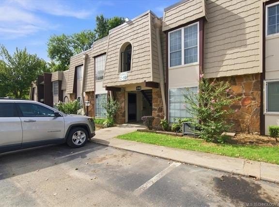 4348 E 67th Street, Tulsa, OK 74136
