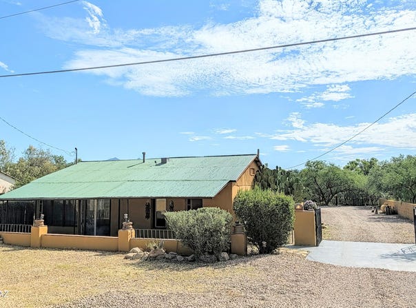 2023 E Frontage Road, Tumacacori, AZ 85640