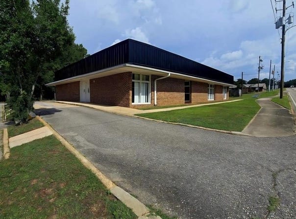 633 S Union Ave, Ozark, AL 36360