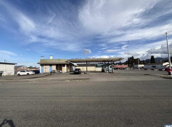 1001 E First St, Port Angeles, WA 98362