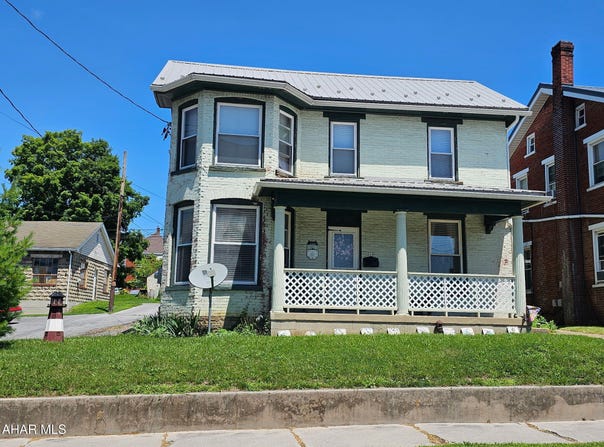 319 E Main Street, Roaring Spring, PA 16673
