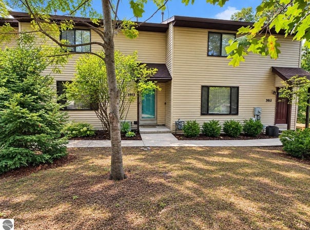 3913 Emily Lane, Traverse City, MI 49686