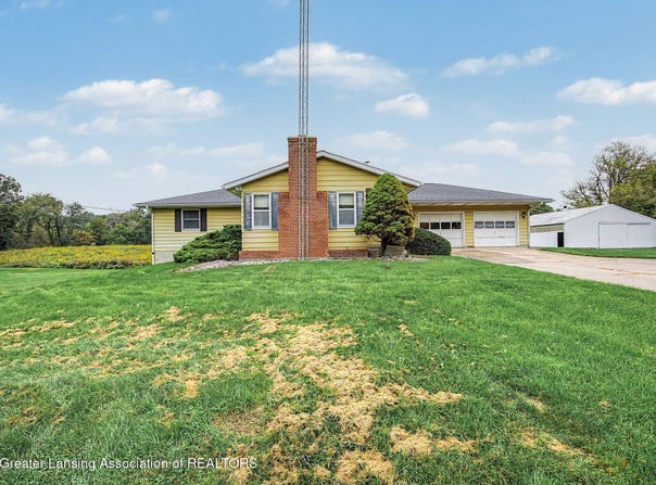 6581 E Spicerville Highway, Eaton Rapids, MI 48827