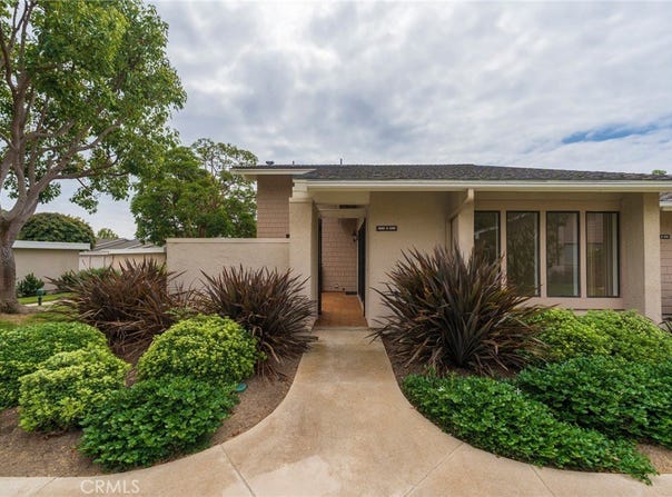 8885 Modoc Circle, Huntington Beach, CA 92646