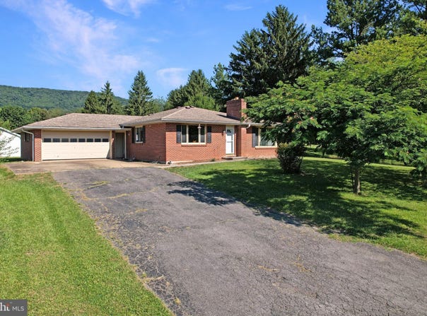 37 TREELY Terrace, KEYSER, WV 26726