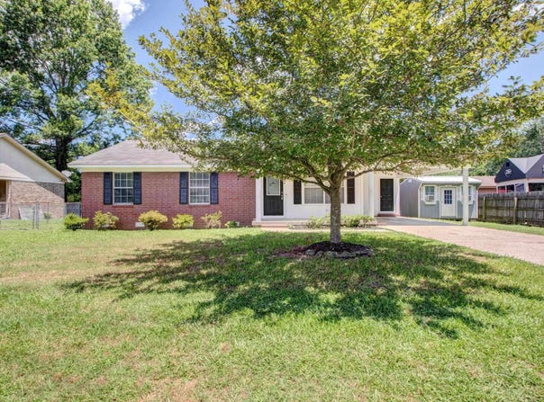 1000A Locust Street, Beebe, AR 72012