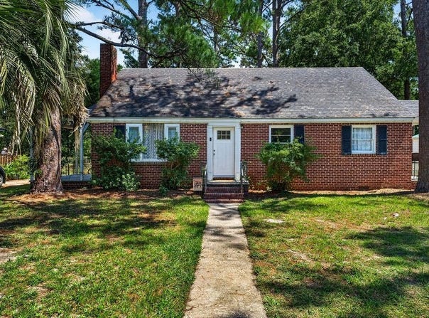 2501 Redwood St., Georgetown, SC 29440
