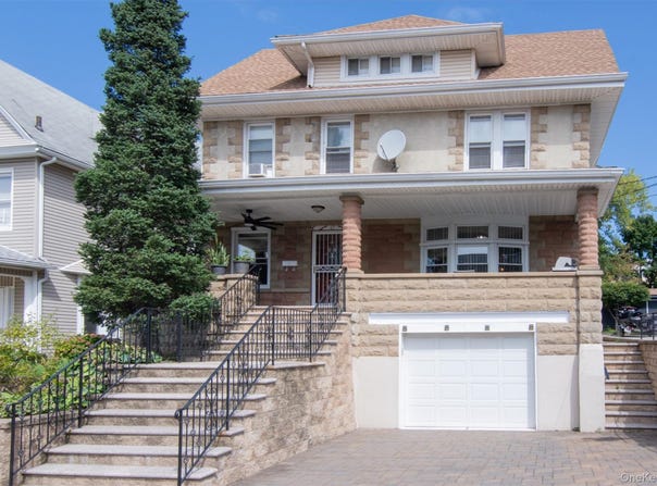 17 Lake Avenue, Yonkers, NY 10703