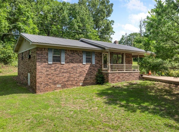 1072 Old Hwy 27, Marshall, AR 72650
