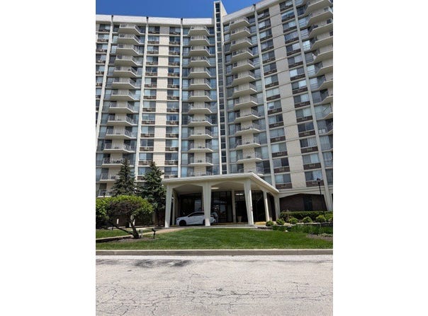 40 N Tower Road, Oak Brook, IL 60523
