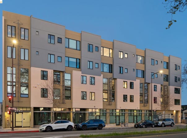 2747 San Pablo Ave, Berkeley, CA 94702