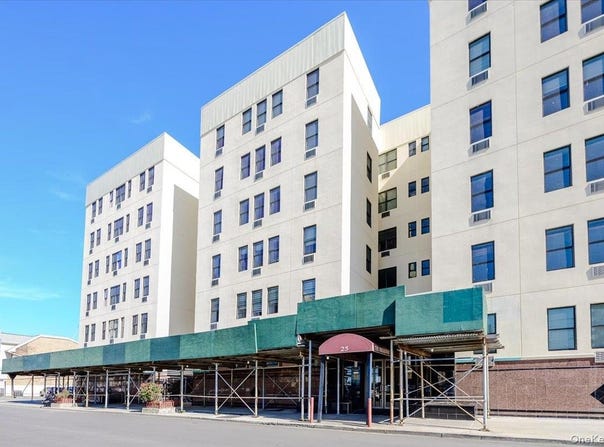 25 W Broadway, Long Beach, NY 11561