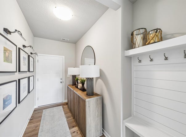 1211 NW 33rd Lane, Ankeny, IA 50023