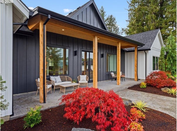 26190 SE HIGHWAY 224, EagleCreek, OR 97022