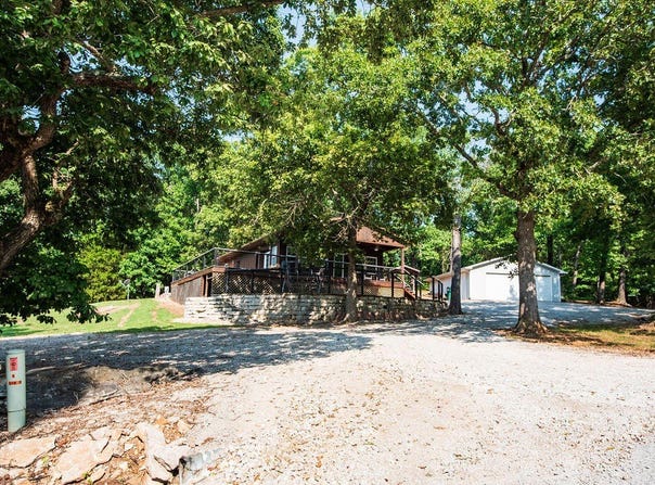 49 Ridgeview Road, Greenfield, MO 65661