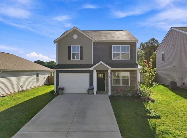 16 Madelyn Drive, Clyde, NC 28721