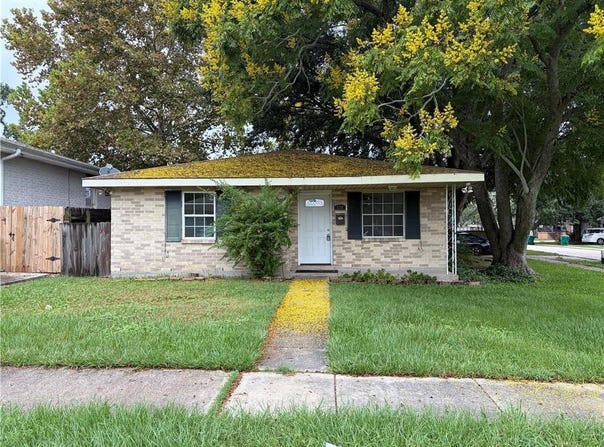 528 E TEMPLE Place, Kenner, LA 70065