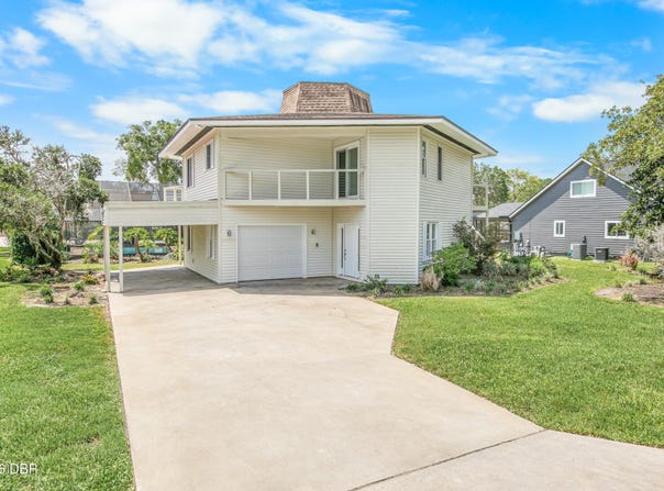 38 Lazy Eight Drive, Port Orange, FL 32128