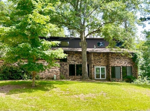 3101 Roseman Road, Camden, AR 71701