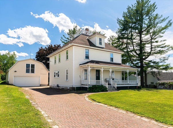 103 Coon Prairie Ave, Westby, WI 54667