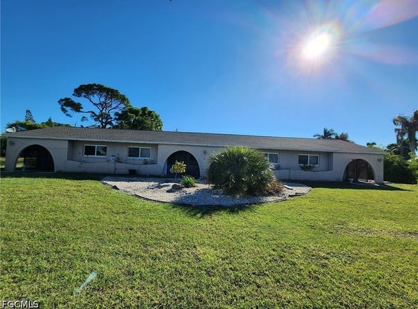4927 Coronado Parkway, Cape Coral, FL 33904