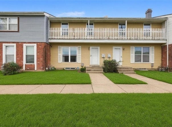 6508 E 128th Street, Grandview, MO 64030