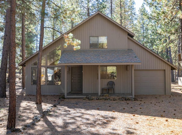 10 Ashwood Lane, Bend, OR 97707