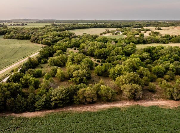 13th Ave, Lindsborg, KS 67456