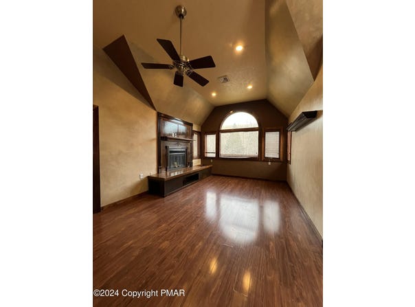 316 Hollow Road, East Stroudsburg, PA 18302