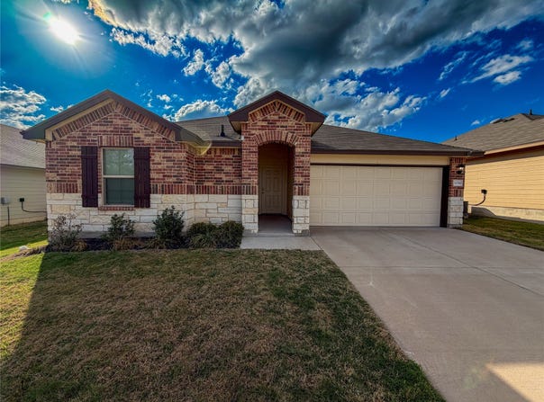 1036 Chambray Drive, Troy, TX 76579
