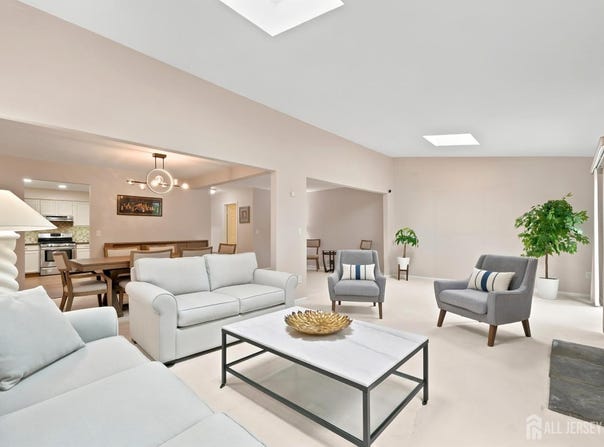 137 Redpine Loop, Old Bridge, NJ 08857