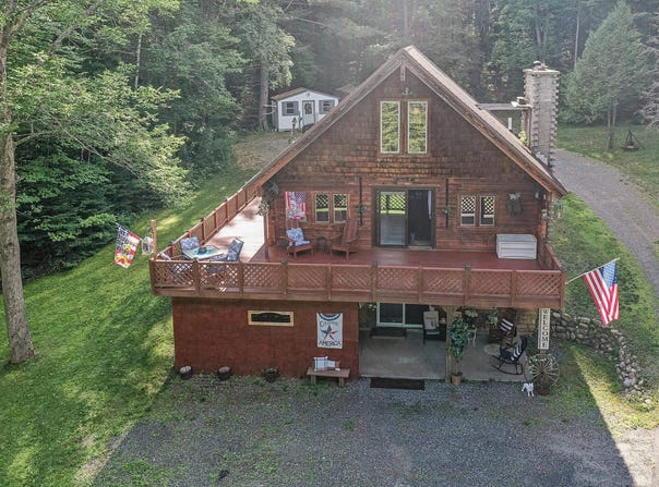 11 Bellevue Terrace, Tupper Lake, NY 12986