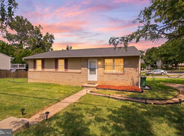 940 HAMMONDS Lane, BROOKLYN, MD 21225
