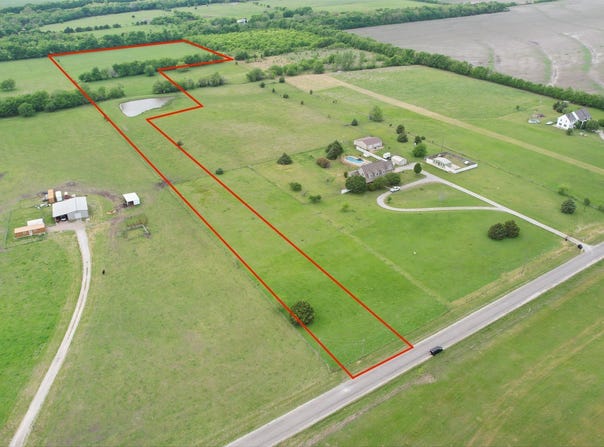 011 E LINE, Whitewright, TX 75491