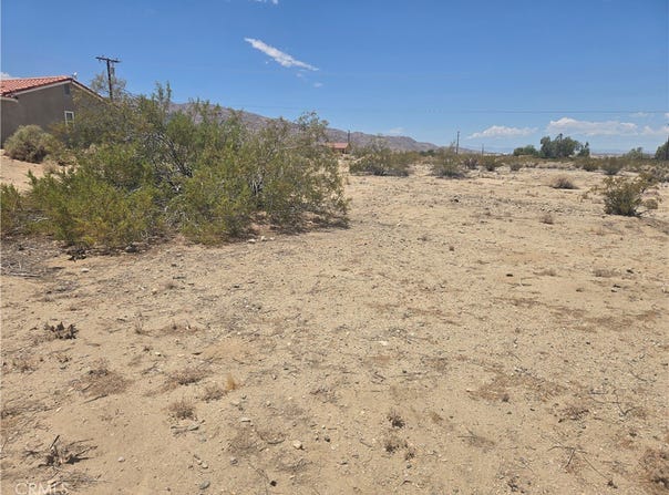 2 Sheridan Avenue, 29 Palms, CA 92277
