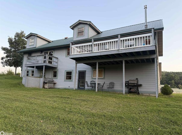 1901 Woodland Drive, Fairfield, IA 52556