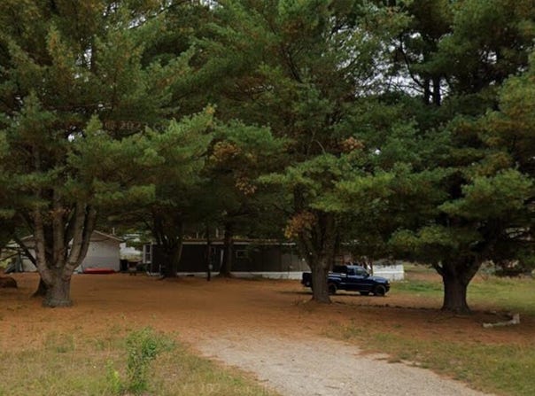 1191 Tomkins Road, Boyne City, MI 49712