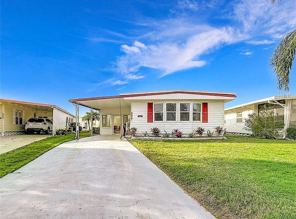 10184 106TH Avenue, LARGO, FL 33773