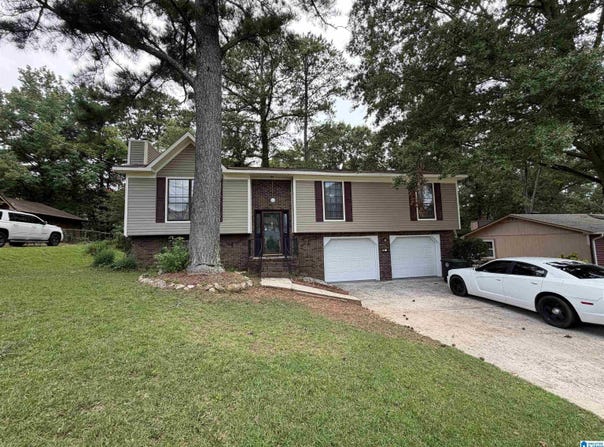 816 PINE FOREST CIRCLE, BIRMINGHAM, AL 35235
