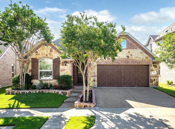 604 Satinwood Lane, Euless, TX 76039